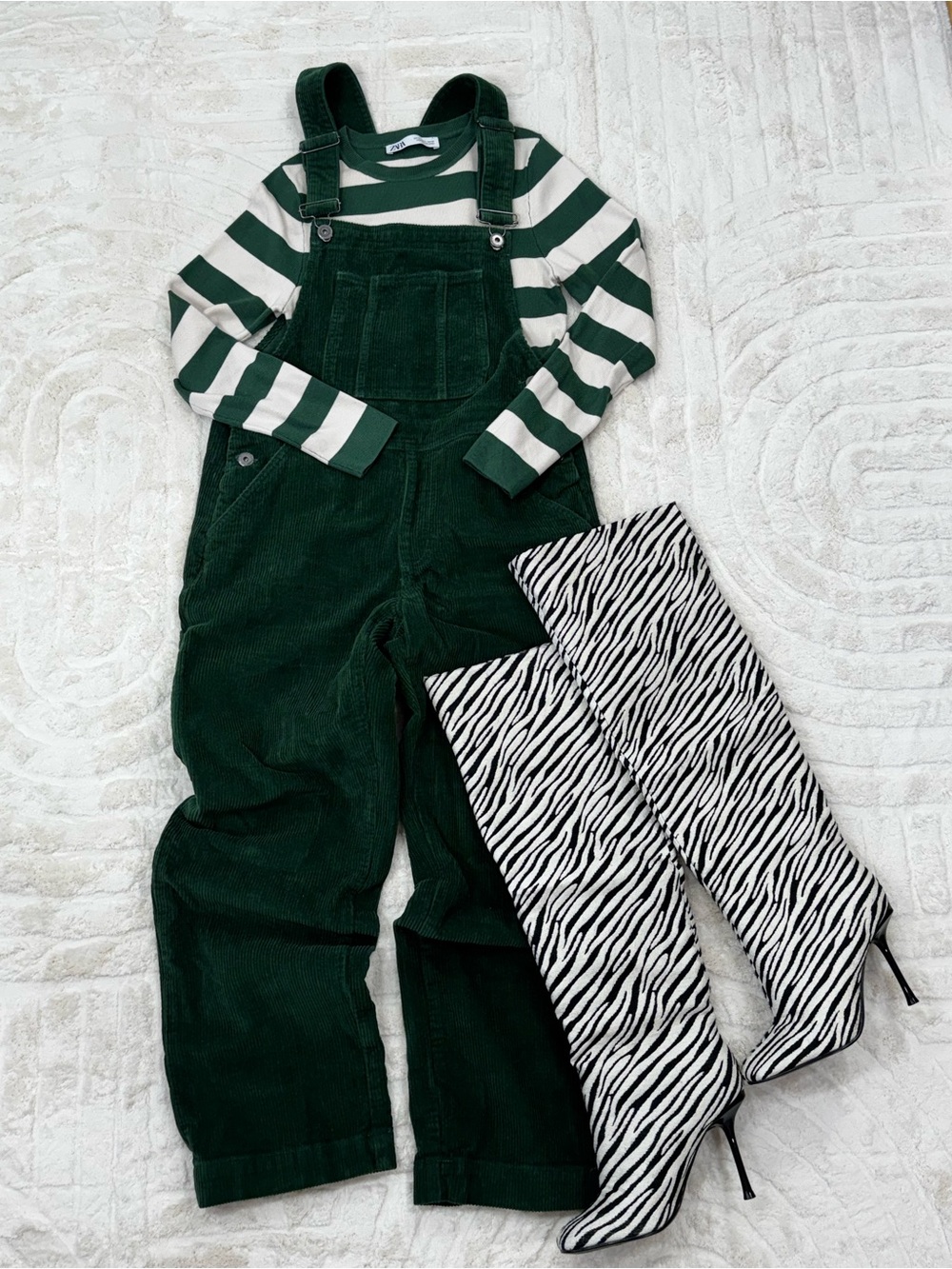 Zara Striped Long sleeve sweater size L